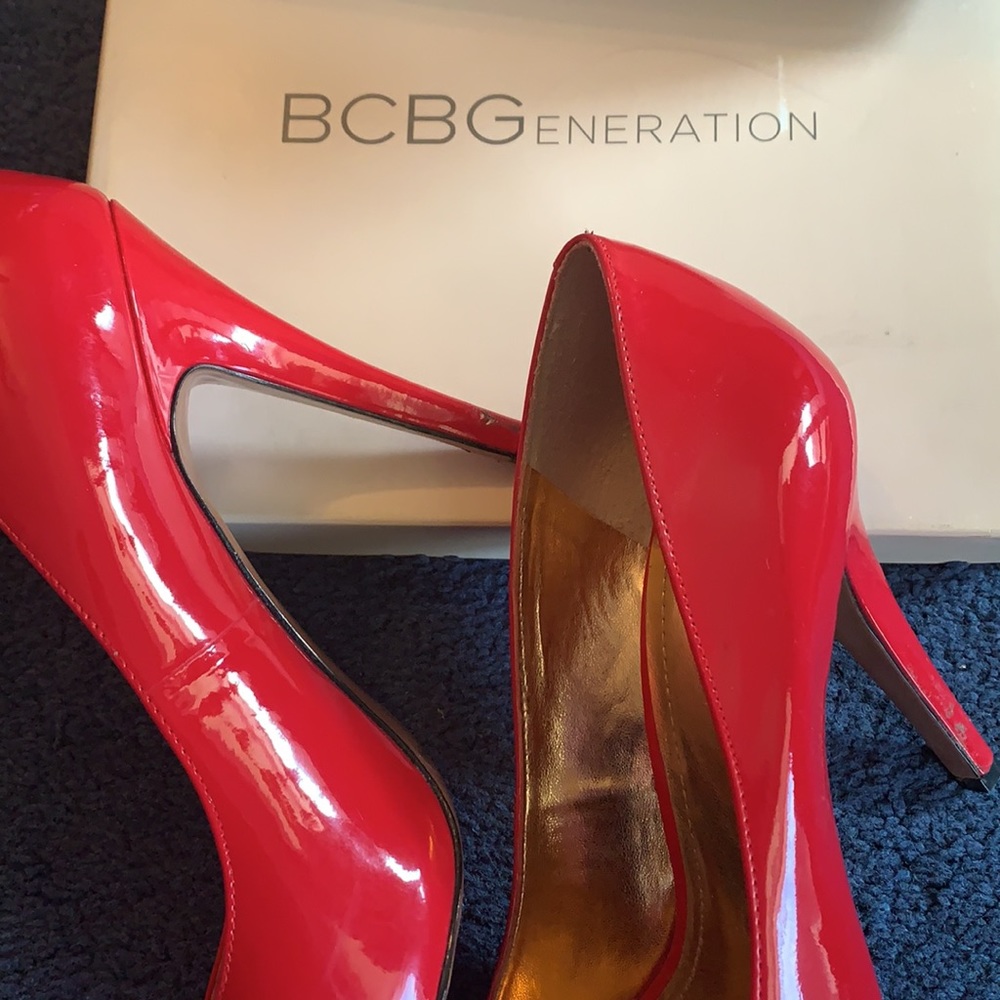 High heels - Picture 2 of 3